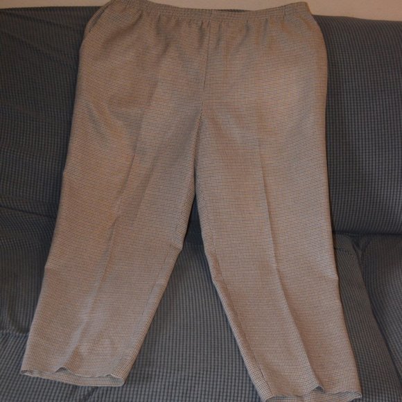 ALFRED DUNNER Brown Lines Pattern Elastic on Belt/Waist Women's Pants 16 - Picture 8 of 10